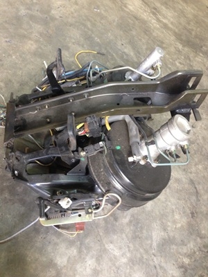 ขายหม้อลมเบรค+ครัช ISUZU NPR การ์ตูน