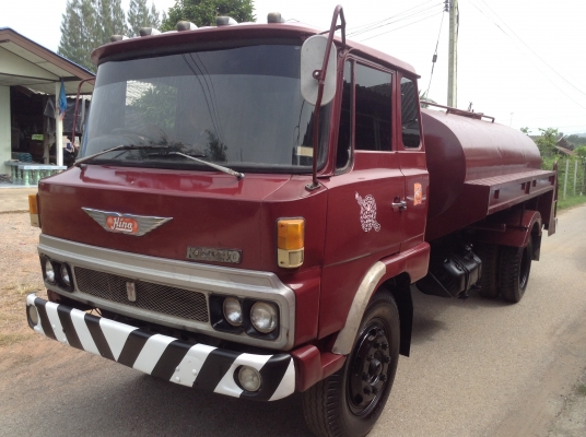 รถแท็งค์น้ำ HINO 6 ล้อ KL340 เครื่อง EH100 (เครื่องดี). ถังน้ำใช้งานได้ ซัซซีไม่ผุ ขับดี ยางดี หัวเดิมๆ สวยมาก ขาย 430,000