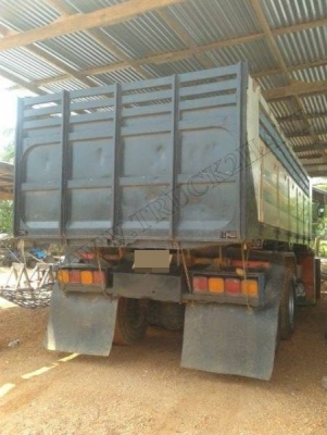 รถบรรทุก 10 ล้อดั้มพ์  ISUZU ROCKY 240  2 เพลา