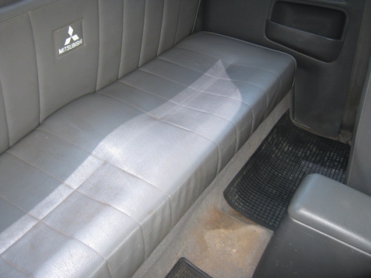 ขายมิตรซูสตารด้า ปี 2000 เครื่อง 2.8 ขายมิตรซูสตารด้า ปี 2000 เครื่อง 2.8