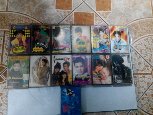 ต้องการขายม้วนเทปเก่าม้วนละ10หรือเหมาก็ได้