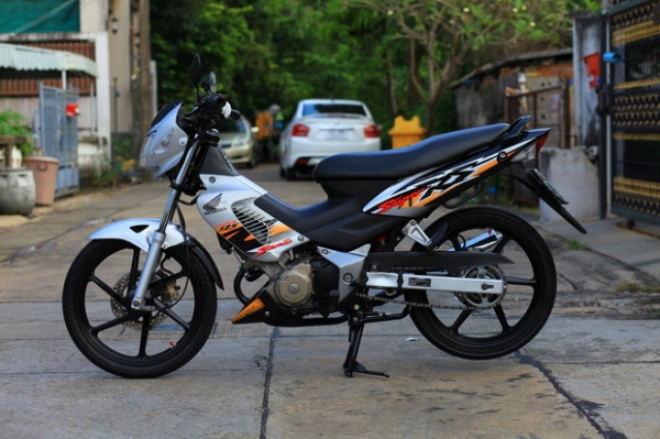 ขาย โซนิค เดิมๆ สวยๆ ขาย โซนิค เดิมๆ สวยๆ