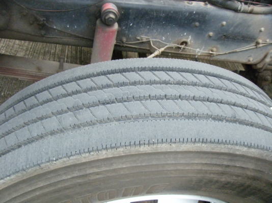 ขาย10ล้อตู้เย็นยาว6.30ม(ต่อรองได้ครับขายได้ขายได้ขายเลยครับ)