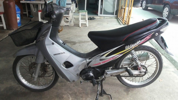 ขายเวฟ 110 ไม่มีทะเบียน 7,000 บาท