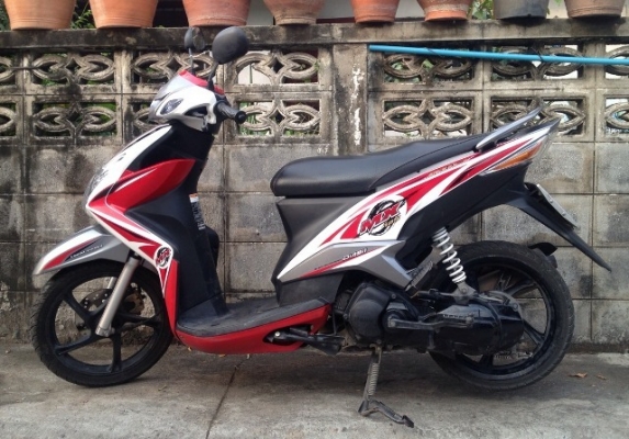 Mio MX125 ปี54 ตัวท๊อบล้อแม็กเดิมๆ ทั้งคัน