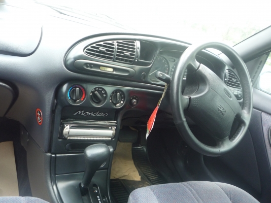 ขาย รถเก๋ง ฟอร์ด มอนเดโอ ขาย รถเก๋ง ฟอร์ด มอนเดโอ