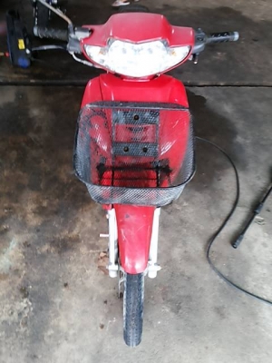 ขายเวฟ 100 สีแดง-ดำ 9,500 บาท ขายเวฟ 100 สีแดง-ดำ 9,500 บาท