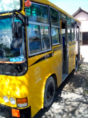 ขายด่วน!!!รถมินิบัสรับส่งนักเรียน/คนงาน  ทะเบียนพร้อมโอน