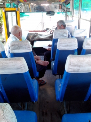 ขายด่วน!!!รถมินิบัสรับส่งนักเรียน/คนงาน  ทะเบียนพร้อมโอน