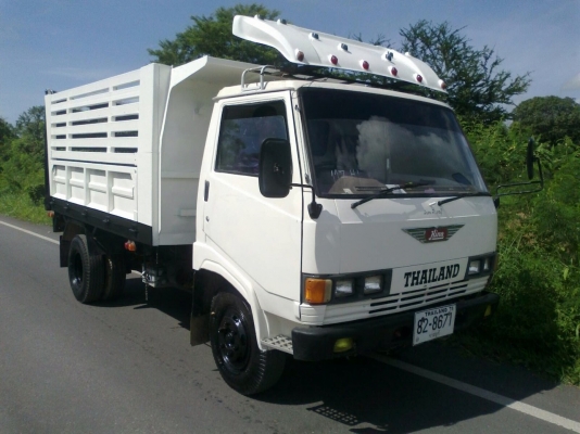 รถหกล้อดัมพ์ HINO KM777 ปี 35 คอกสูง เครื่อง 117 แรงม้า สภาพพร้อมใช้งาน 480,000 รถหกล้อดัมพ์ HINO KM777 ปี 35 คอกสูง เครื่อง 117 แรงม้า สภาพพร้อมใช้งาน 480,000