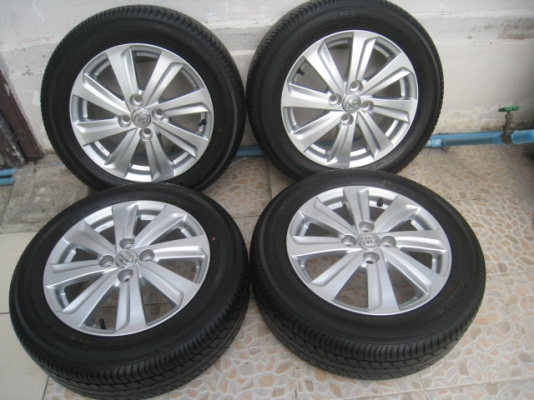 ขายล้อแม็ก ป้ายแดง Toyota vios 15"x5.5" et45 4รู100 +ยางผลิตสัปดาห์ที่26 ปี13 สนใจติดต่อเล็กคลองสามครับ (081-3747940)