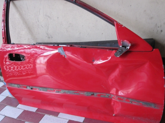 เครื่องเดิม เกียร์ออโต้ ยังไม่ติดแก๊ส ต้องทำสีใหม่ เอกสารมีพร้อมโอน ขายตามสภาพ กระจกหน้าแตก ซื้อมาใหม่ ประตูข้างคนขับซื้อเก่าญี่ปุ่นมาใส่ เครื่องขับได้ปกติไม่มีปัญหา