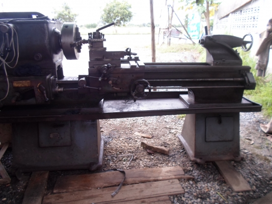 แท่นกลึง 7 ฟุต อังกฤษ รุ่นหนัก 2 เพลา เกียร์บล็ออก กลึงเกลียวได้ 75,000