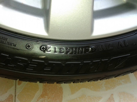 แม็กซูซุกิ สวิฟฟ์ ขอบ 16 พร้อมยาง 185 55 16 ปี 12