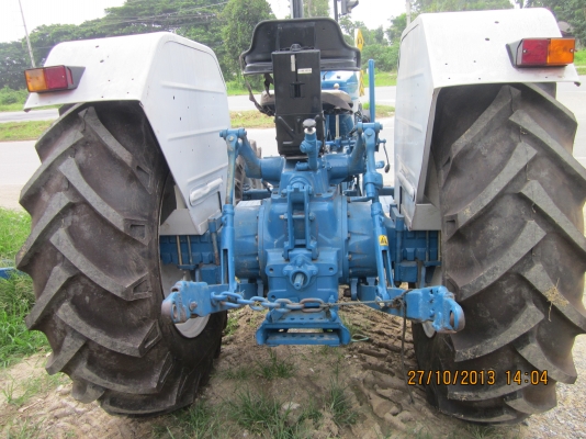 รถไถ FORD 6610 4WDปรับราคาใหม่690000บาท รถไถ FORD 6610 4WDปรับราคาใหม่690000บาท