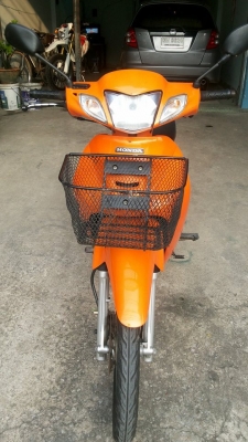 ขายเวฟ 125 สีส้ม-ขาว ขาย 19,000 บาท