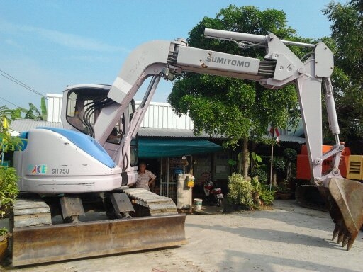 ขาย SUMITOMO SH75U-2  รถนำเข้าเก่าญี่ปุ่นแท้ 100\% ราคาพร้อมส่งค่ะ