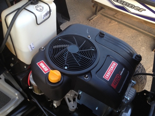 ขายรถตัดหญ้า Craftsman LT1500 เครื่อง 17.5 แรง ของใหม่