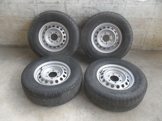 ล้อกะทะ 15นิ้ว 6รู พร้อมยาง สวยๆ 4 ล้อ ราคา 3900 บาท