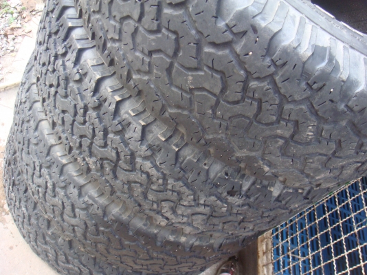 ขาย BF All-Terrain 265/75/16  ปี 10