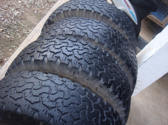 ขาย BF All-Terrain 265/75/16  ปี 10