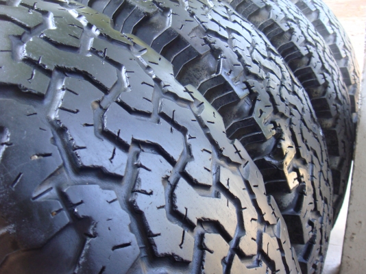 ขาย BF All-Terrain 265/75/16  ปี 10