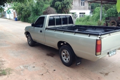 ขายรถ นิสสัน ฟรอนเทียร์ ตอนเดียว สวยๆ