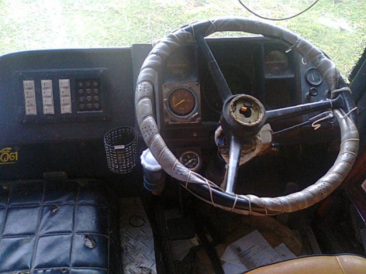 ขายตัวถังรถบัสอู่เชิดชัย ขายตัวถังรถบัสอู่เชิดชัย