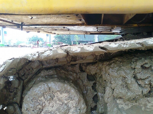 รถขุด KOMATSU PC200-7 รถสภาพใหม่กริ๊บ มีทะเบียนครบ ราคาต่อรองได้