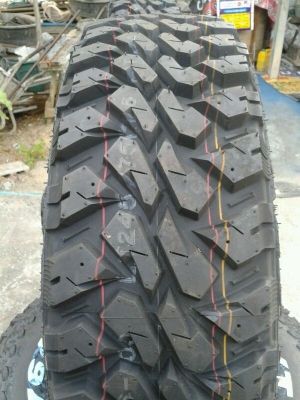 ขายยาง Mud Maxxis Bighron 764 ขนาด 245/75R16 ผ้าใบ 10PR ของใหม่ปี 13 ราคาพิเศษ ขายยาง Mud Maxxis Bighron 764 ขนาด 245/75R16 ผ้าใบ 10PR ของใหม่ปี 13 ราคาพิเศษ