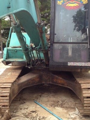 ขายด่วน KOMATSU PC120 รุ่น3เครื่องดีเอวแน่นตัวเดินสวยราคาเบาๆหาตังค์สบายติดต่อคุณก้อง 0816687737