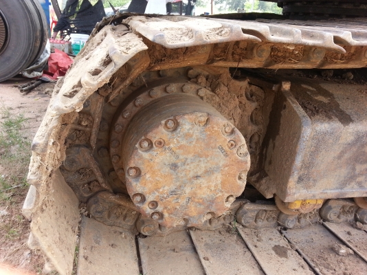 ขายด่วน ตัวเดินHITACHI EX 200-3 คู่ละ 180,000