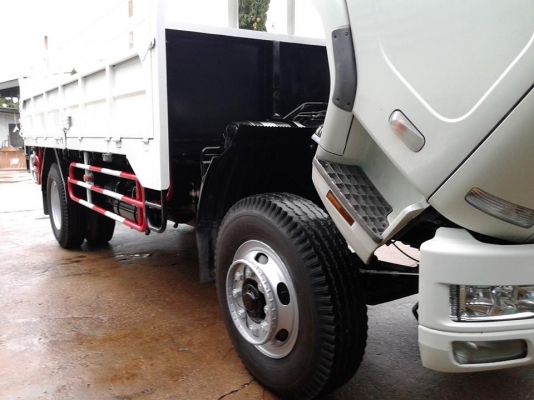 ขายรถบรรทุก6ล้อ. มิซูบิชิ ฟูโซ่ 240turbo คอมมาลเรล รถห้าง เข้าศูนย์ตลอด มีลิฟท้าย พร้อมทำงานครับ ขายรถบรรทุก6ล้อ. มิซูบิชิ ฟูโซ่ 240turbo คอมมาลเรล รถห้าง เข้าศูนย์ตลอด มีลิฟท้าย พร้อมทำงานครับ