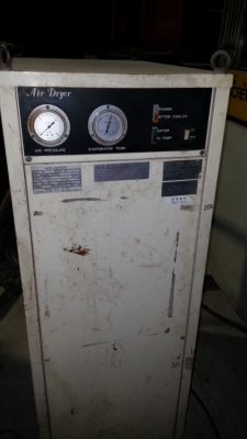 ขายปั๊มลมสกรู ฮิตาชิ 30 แรงม้าพร้อมแอร์ดายเออร์ 120,000 บาท ขายปั๊มลมสกรู ฮิตาชิ 30 แรงม้าพร้อมแอร์ดายเออร์ 120,000 บาท