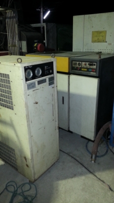 ขายปั๊มลมสกรู ฮิตาชิ 30 แรงม้าพร้อมแอร์ดายเออร์ 120,000 บาท ขายปั๊มลมสกรู ฮิตาชิ 30 แรงม้าพร้อมแอร์ดายเออร์ 120,000 บาท