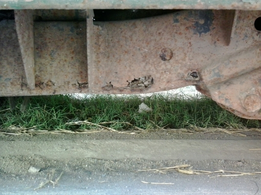 ขาย ดัทสัน ช้างเหยียบ เดิมๆ แห้งสนิท เครื่องดีสุดๆ เอกสารครบลดราคา 35000