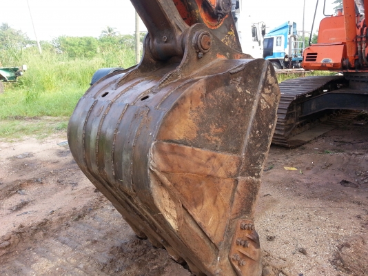 ขายด่วน บุ้ง+โตงเตง HITACHI EX 200-3