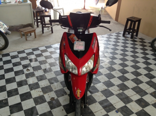 ขาย!!!ฮอนด้าคลิ๊ก สวยๆ ปี50 รถเครื่องดีคับ มีเล่มทะเบียนครบ ภาษีไม่หมด