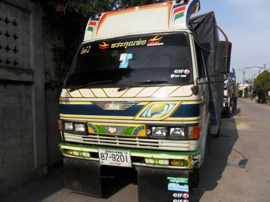 ขายด่วน รถบรรทุก 6 ล้อ HINO KM779/117 แรง 400,000 บาท