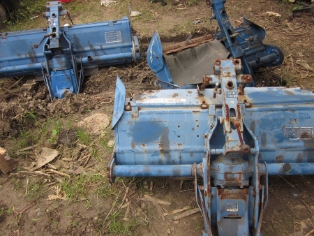 ขาย-โรตารี่สำหรับพรวนดิน ติดรถไถนา หลายรุ่นให้เลือกทั้ง KUBOTA, YANMAR, SHIBAURA ราคาตัวละ 13,500-16,000