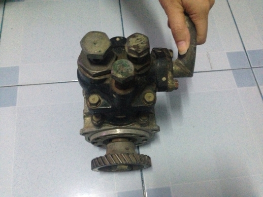 ปั๊มลม F18 แปลงใส่ EH700 ได้ ครับ ปั๊มลม F18 แปลงใส่ EH700 ได้ ครับ