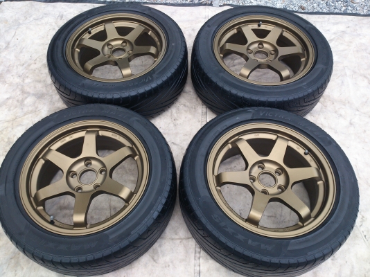 ขายแม็ก TE37 น้ำตาลไหม้  5รู114 พร้อมยาง MAXXIS 225/55R17 ยางปี12 จำนวน 1 ชุด