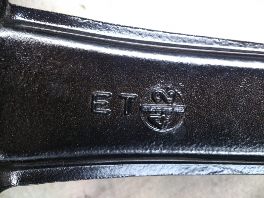 ขายแม็กใหม่ วาเรนซ่า ขอบ18 5รู114.3 จำนวน 1 ชุด