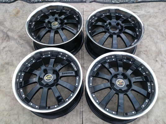 ขายแม็กใหม่ วาเรนซ่า ขอบ18 5รู114.3 จำนวน 1 ชุด