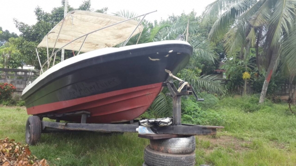 ขายด่วน เรือเร็ว