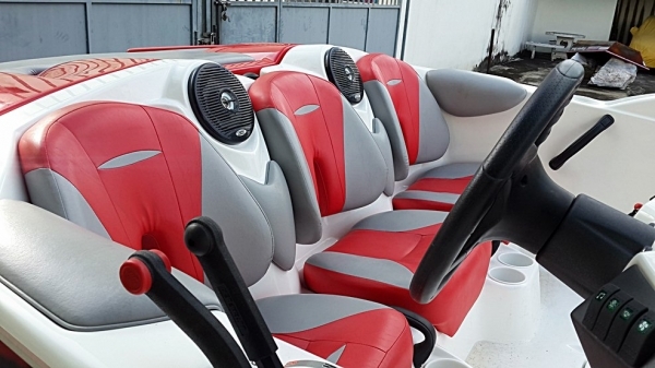 2007SeaDoo-SPEEDSTER 215แรงม้า สวยมากๆใช้ไป20ชั่วโมง