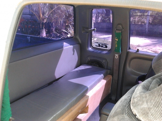 TOYOTA HILUX MIGHTY-X