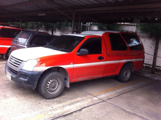 ขายจำนวน40คันIsuzu-D-max2.5ปี2003ราคาเริ่มต้น165000สนใจ0853647170