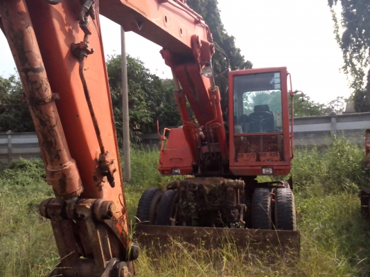 ขายรถขุดล้อยางPW150-1