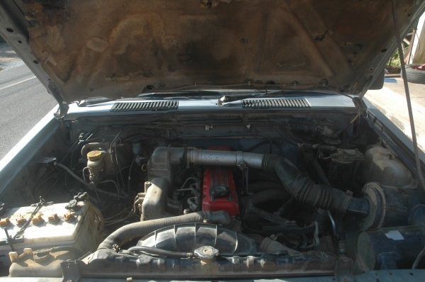 นิสสันบิ๊กเอ็มฝาแดงปี36 นิสสันบิ๊กเอ็มฝาแดงปี36